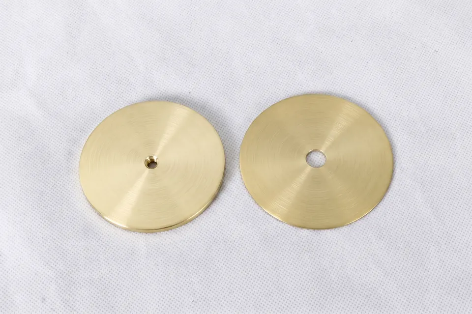 Metal finishes · Sample 01