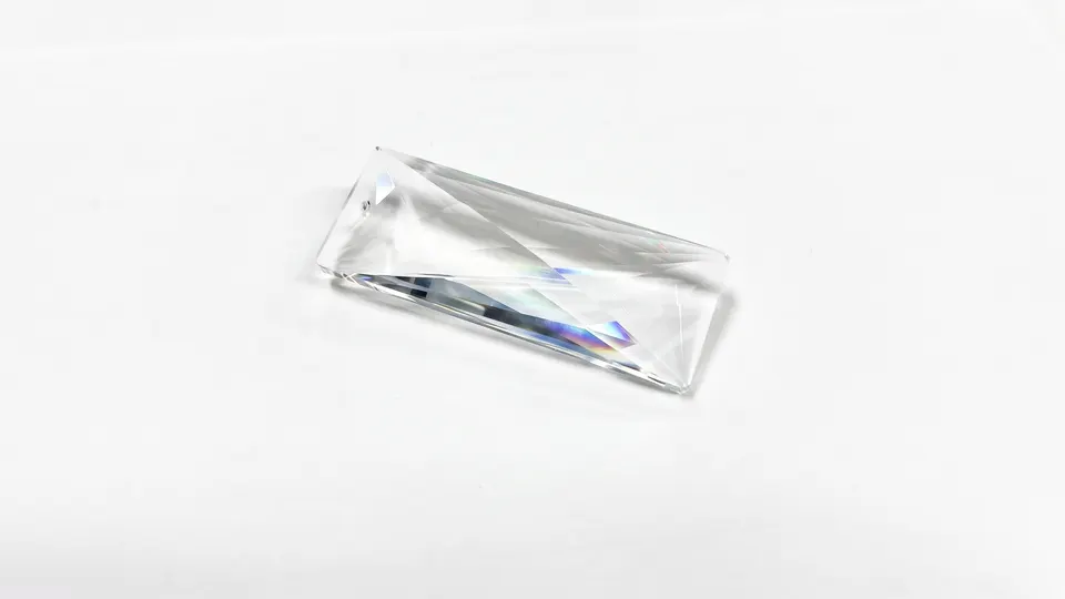 Crystal · Sample 17