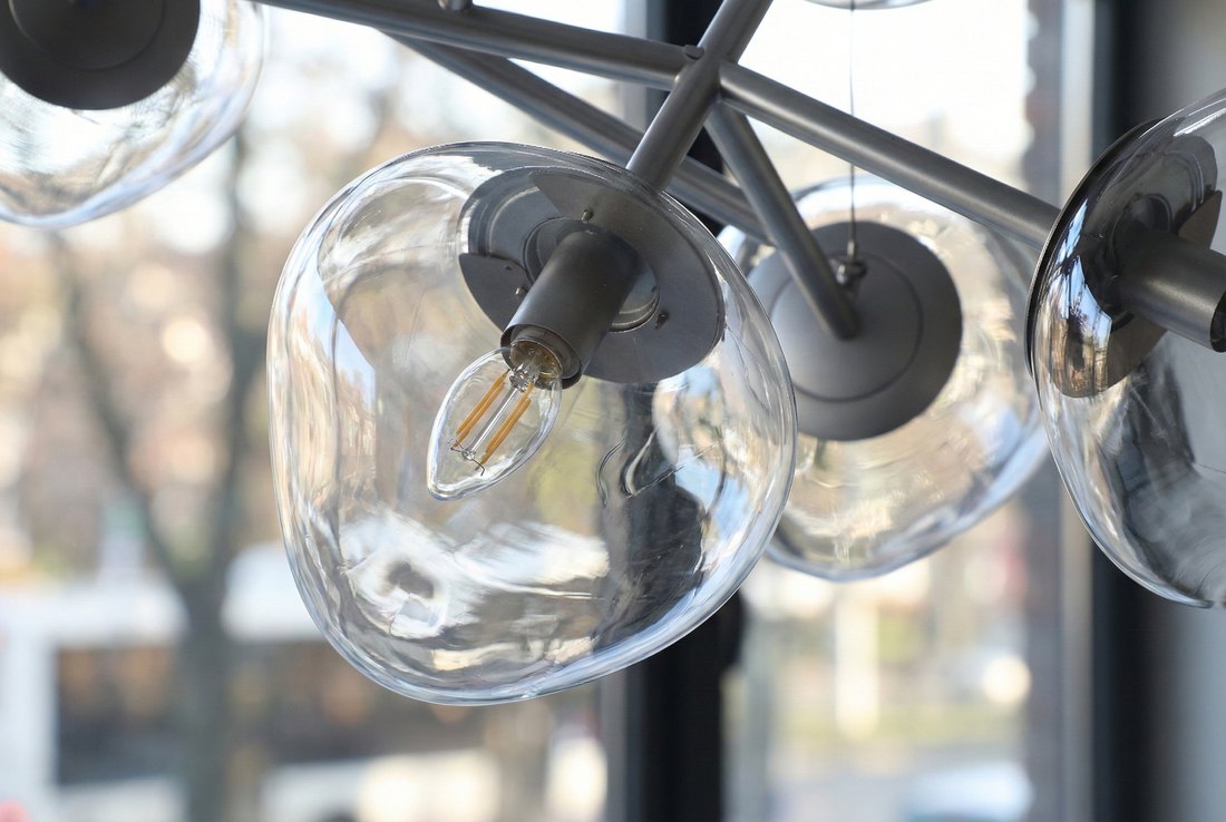 Glass pendant light